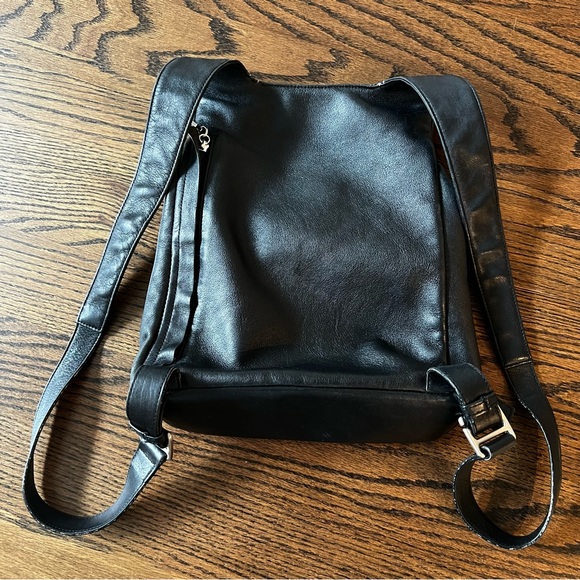 DKNY black leather backpack - Picture 5 of 8